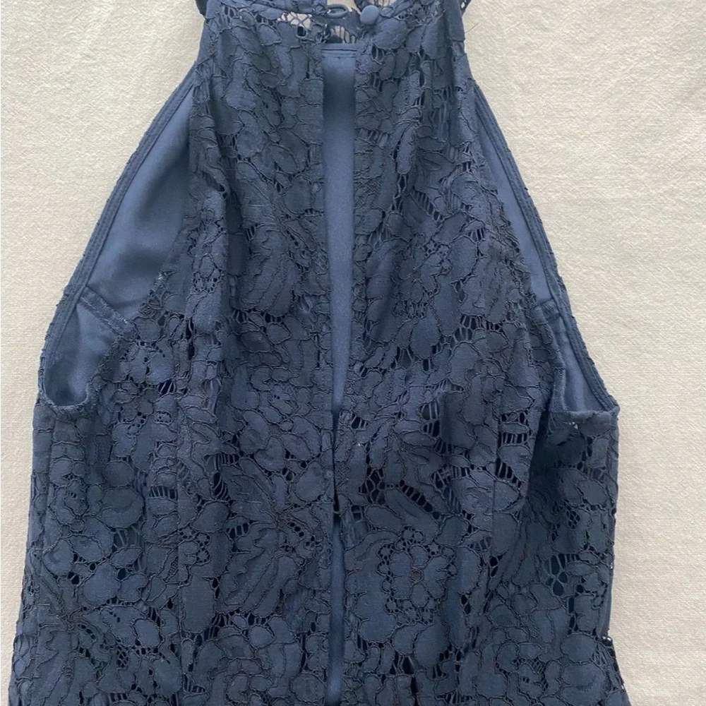 NEW with tags BB Dakota Sleeveless Navy Lace Dress - Picture 3 of 5